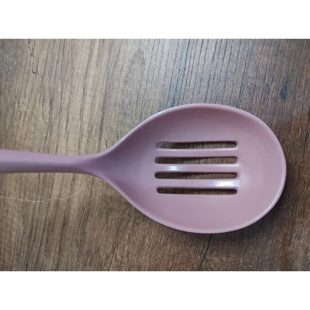 COPCO Mauve Melamine Plastic Slotted Serving Spoon Kitchen Utensil 645 USA U66